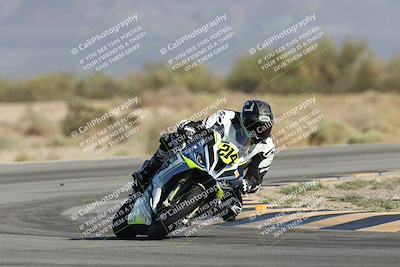 media/Oct-04-2025-CVMA (Sat) [[408bcdd6e4]]/Race 13-Amateur Supersport Open/